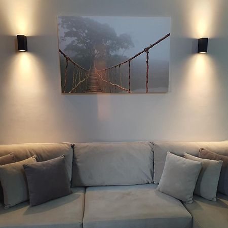 Vlore Luxury Apartaments "Fael" Екстер'єр фото