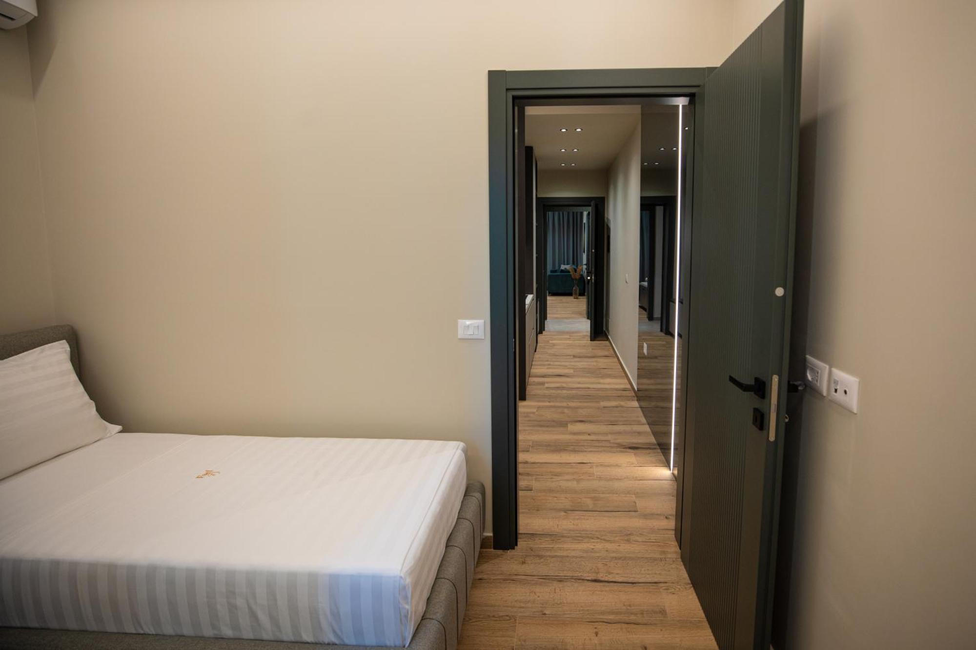Vlore Luxury Apartaments "Fael" Екстер'єр фото