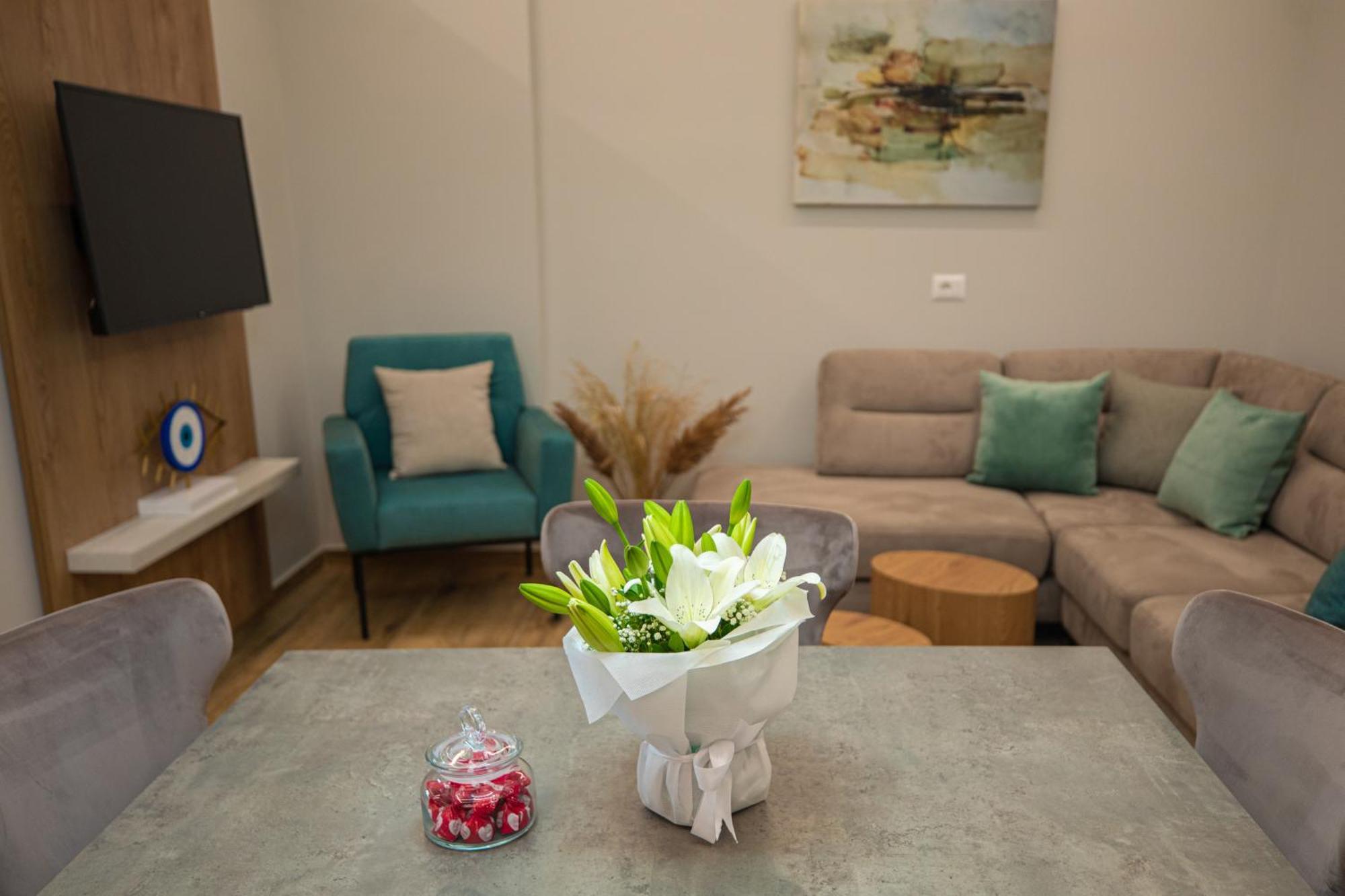 Vlore Luxury Apartaments "Fael" Екстер'єр фото